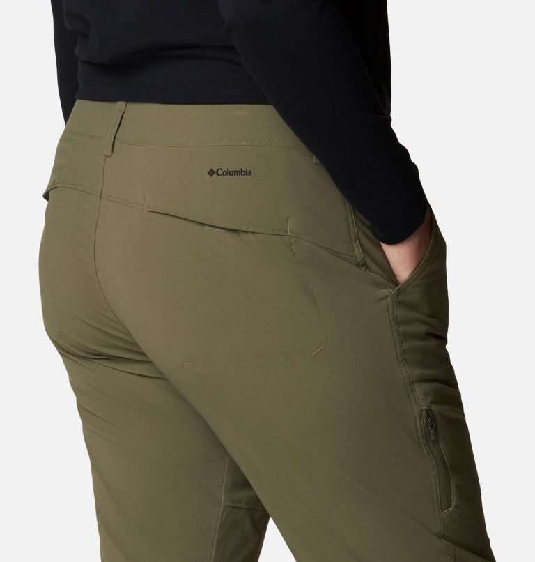 Women's Columbia Saturday Trail II Knee Pants Olive | Plus Size CA-H140A